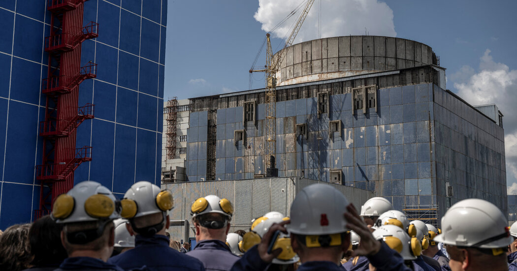 Ukrainian Lawmakers Approve Contentious Purchase of Nuclear Reactors